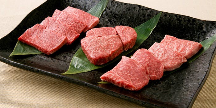焼肉 蔵元 大名本店