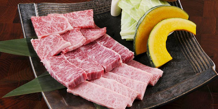 焼肉 蔵元 大名本店