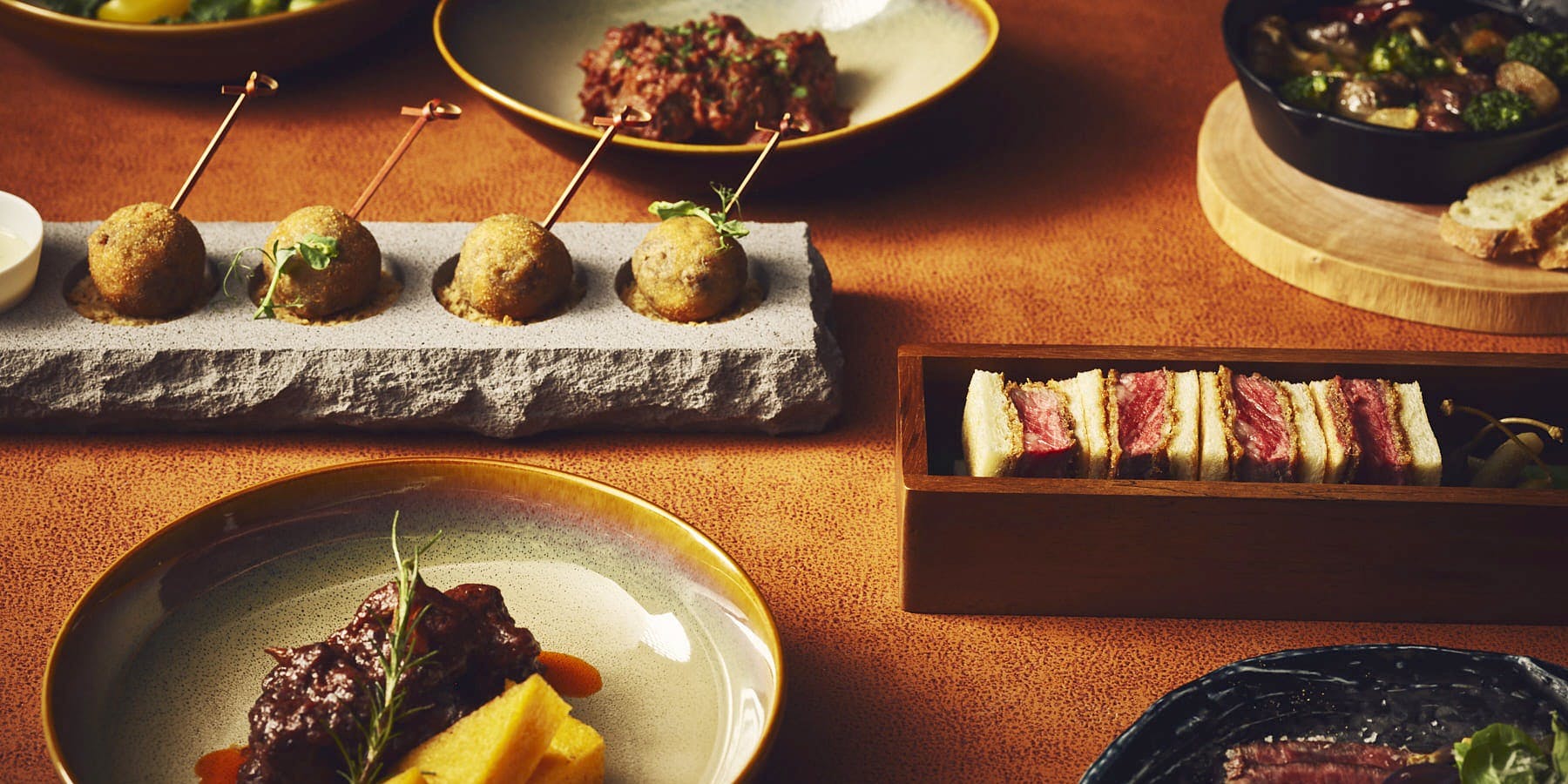 トロピックス（TROPICS Lounge & Bar）