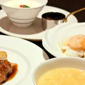 東天紅 KITTE名古屋店