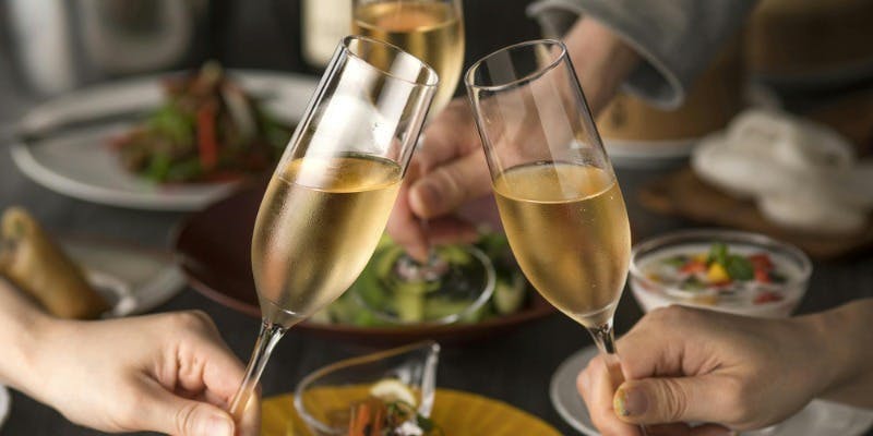 Xmasディナー2025（レストラン席）＋東天紅名菜ふかひれの壷煮を味わう贅沢コース（12/21～25限定）