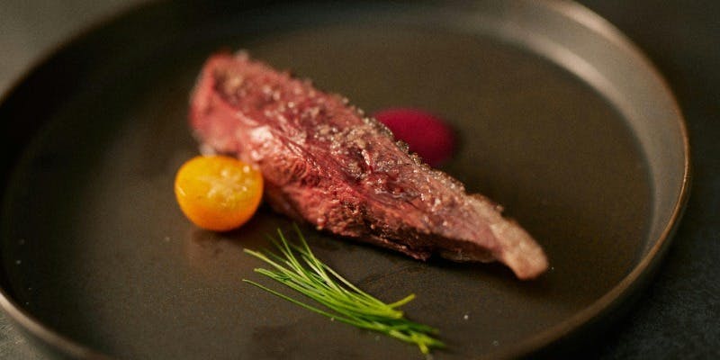 【Xmas2025】乾杯シャンパン＆近江鴨の炭火焼き含む全6皿＋ペアリングワイン5杯