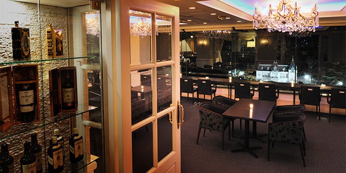 SKY LOUNGE／ANAクラウンプラザホテル松山 - 画像4