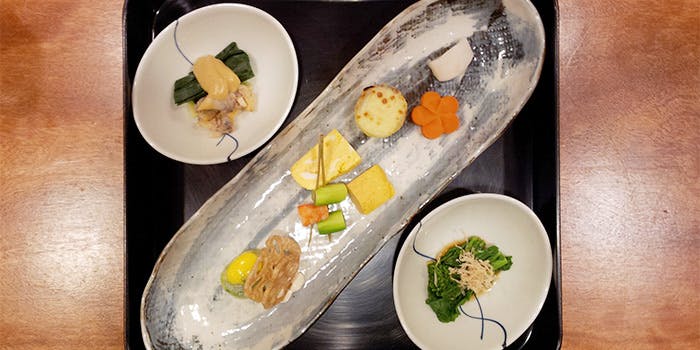 和料理 はし本 【季節のお料理】先付 造り 凌ぎ 焼物 洋皿 御