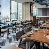 The Living Room with SKY BAR/三井ガーデンホテル名古屋プレミア 18階