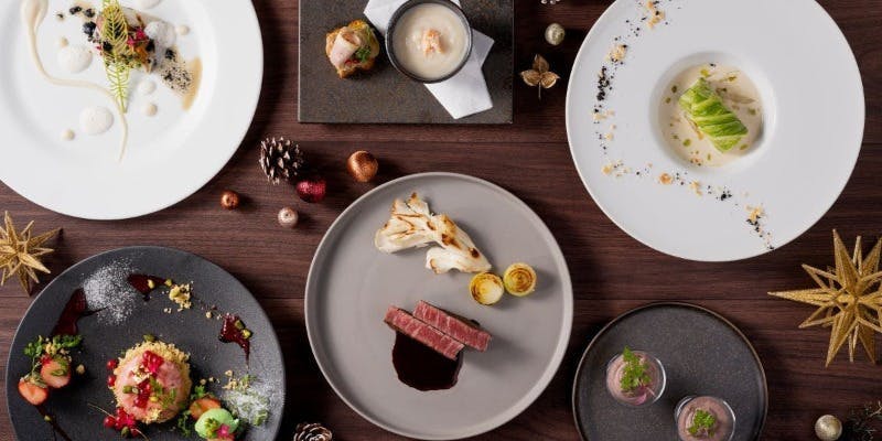 【Xmas2025】ホテル18階夜景と楽しむ三河和牛フィレや天然ヒラメの贅沢クリスマスディナー全6品