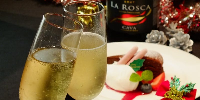 【Xmas2025】丸ビル限定クリスマスコース！ローストビーフなど全6品＋乾杯スパークリング