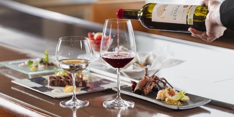 【アニバーサリーランチ】シャンパンなど乾杯ドリンク付 ！大切な方の記念日をお祝い＋ホールケーキ