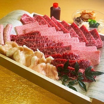 特撰黒毛和牛焼肉 薩摩 うしのくら 四谷店 テイクアウト 牛の蔵焼肉セット 2名様分 ディナー プラン メニュー 一休 Comレストラン