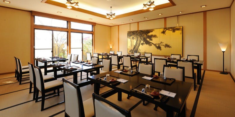 料亭旅館　やす井