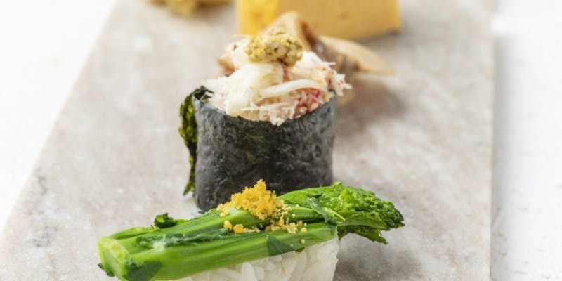 【蒼天SUSHIカウンターで愉しむ】琥珀コース  本日の焼き魚、握り寿司を堪能＋乾杯シャンパン