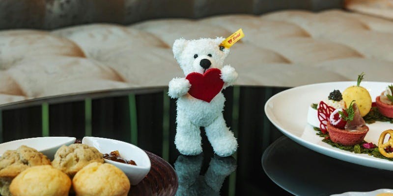 【東京都内23区配送無料】フランス製　LYONの製図台　什器　ドラフティング レヴィータ＆イルミード／ザ・プリンスギャラリー 東京紀尾井町