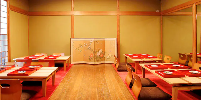 祇園 清水寺周辺の隠れ家にディナーでお造りが楽しめるおすすめレストラントップ1 一休 Comレストラン