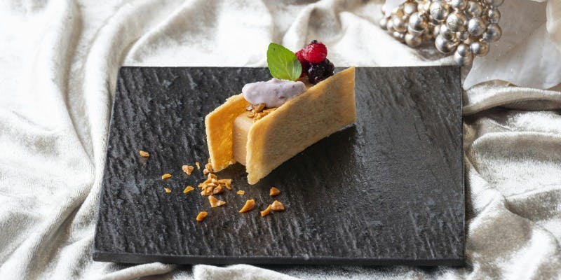 「Noel Eclatant du Argent」 白銀に輝くクリスマスディナー