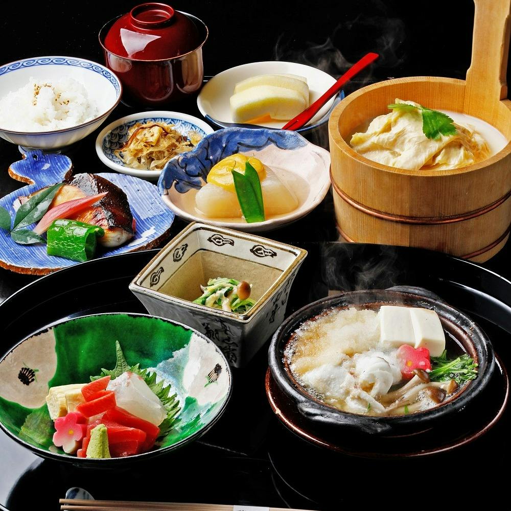 松山閣 松山 お昼のお品書き 先付 向付 名物ゆば桶 水物など四季を感じるお料理 リクエスト予約 ランチ プラン メニュー 一休 Comレストラン 松山閣 松山 お昼のお品書き 先付 向付 名物ゆば桶 水物など四季を感じるお料理 リクエスト予約 ランチ プラン メニュー 一休 Comレストラン