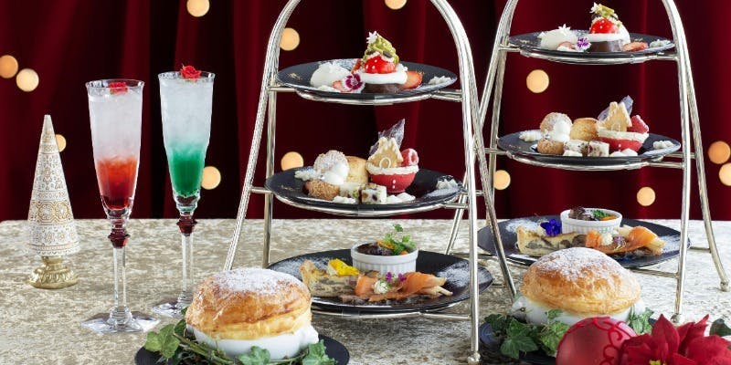 【Xmas2025】色鮮やかでファンシーなChristmas Afternoon Tea＋選べるカラードリンク（平日）