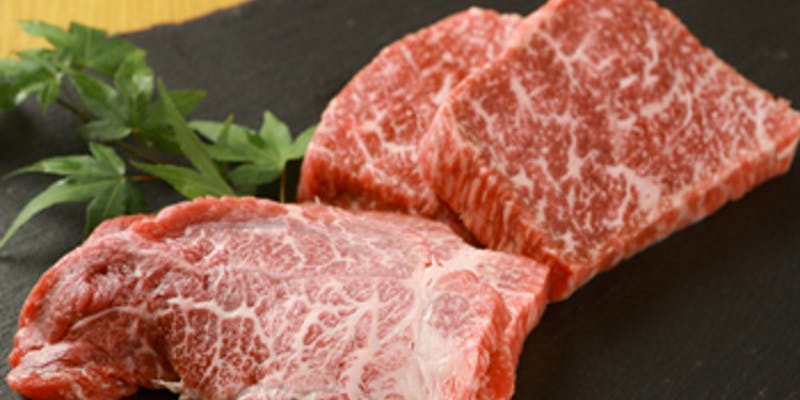 【お肉を堪能するコース】厳選された宮崎県産黒毛和牛3種  150gなど全5品