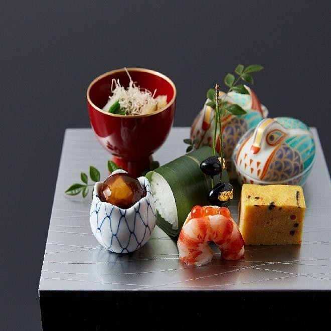 北大路 京橋茶寮 東京駅店 お顔合わせ お祝い 1ドリンク付お祝い会席 桜茶 記念撮影サービス 個室確約 ランチ プラン メニュー 一休 Comレストラン