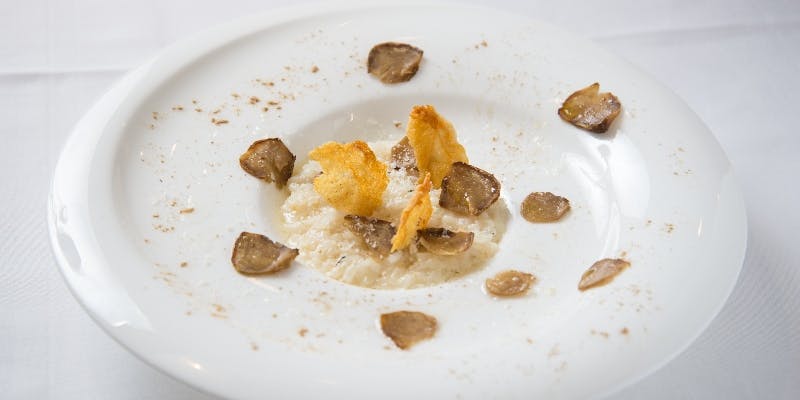 【個室確約】厳選高級食材とWメインの贅沢コース　全6品