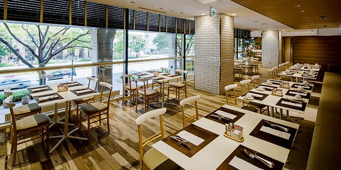 カフェレストラン セリーナ/ホテル日航福岡
