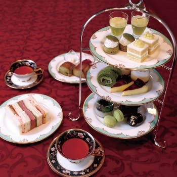 アフタヌーンティー レストラン カステリアンルーム ホテルニューオータニ博多 Okaimonoモール レストラン