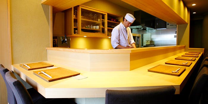 こりょうり たか屋 コリョウリ タカヤ 京都駅 割烹 小料理 一休 Comレストラン こりょうり たか屋 コリョウリ タカヤ 京都駅 割烹 小料理 一休 Comレストラン