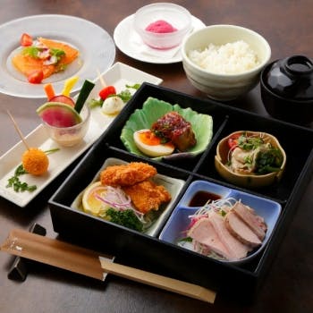 飲み放題 豚肉創作料理やまと 横浜ランドマーク店 Okaimonoモール レストラン