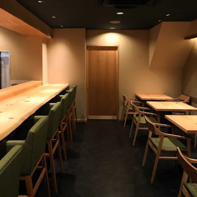京都東山祇園の上品な空間 あたたかいおもてなしとやさしい味に、ほっと安らげるお店