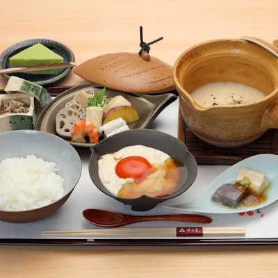 京都の厳選大豆を使ったゆばをはじめ、京都の食材を堪能できます