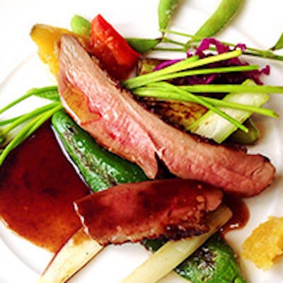 伊仏日と様々な技法を駆使し、厳選食材を最高の一皿に昇華