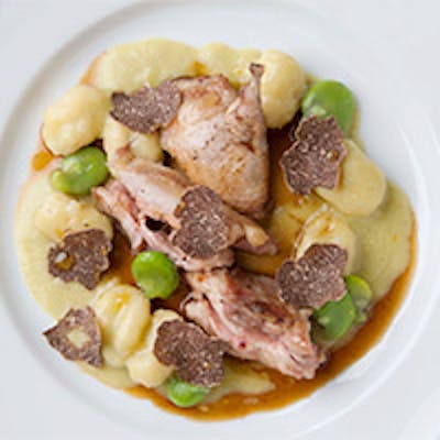 最高の食材を見極め作る極上の一皿