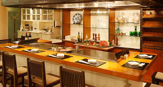 ランチ 鉄板焼 ガーデン テッパンヤキガーデン 山の上ホテル 鉄板焼 一休 Comレストラン