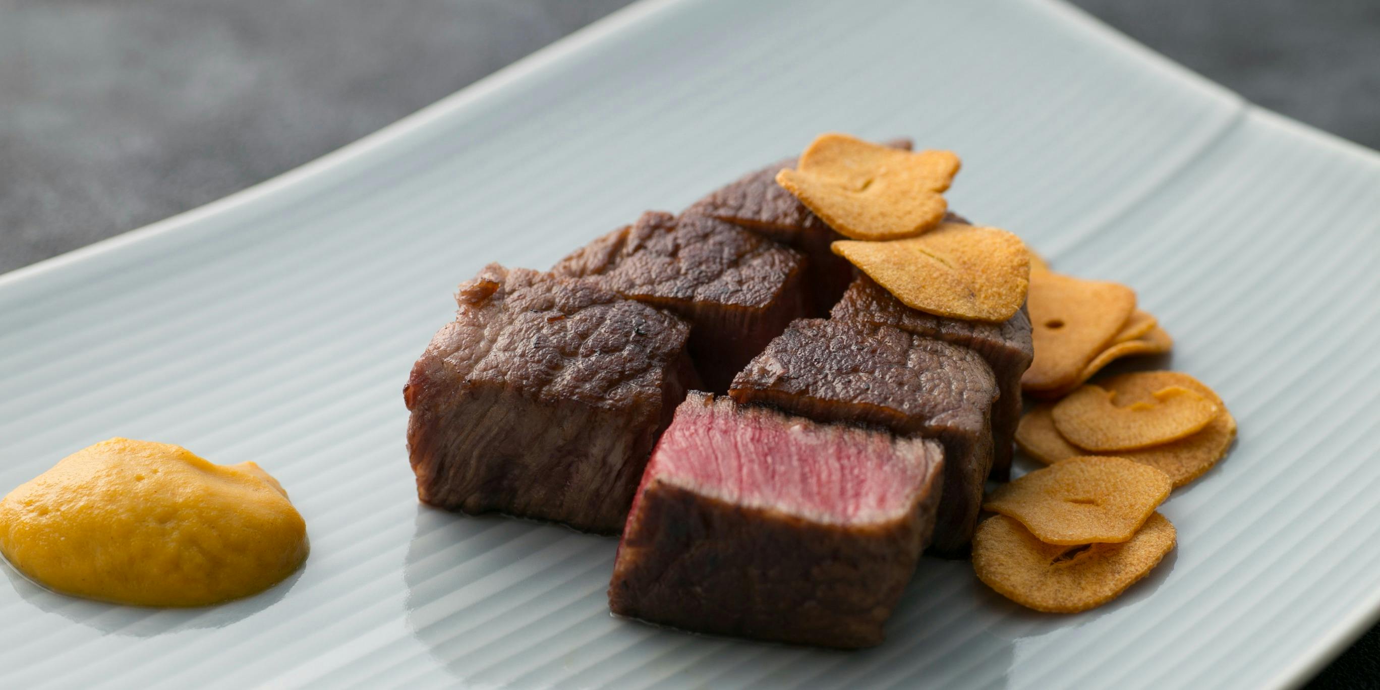 雪月花 離れ (セツゲツカ ハナレ) - 三宮/ステーキ・鉄板焼 [一休.com