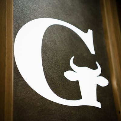 上質なおもてなしを贅沢な空間とともに。