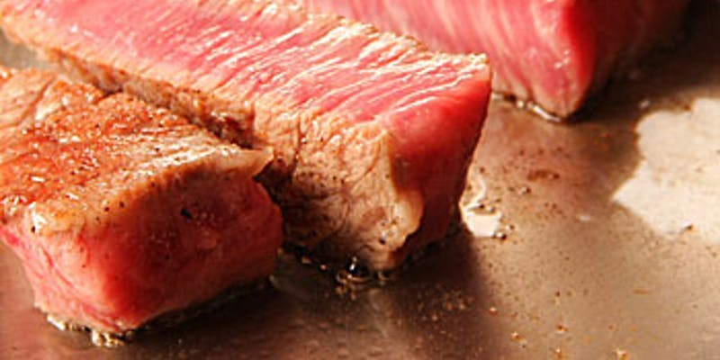 【9品コース】活オマール海老・黒アワビ・サーロイン・ランプ肉の最高級食材の鉄板焼き全9皿＋乾杯ドリンク