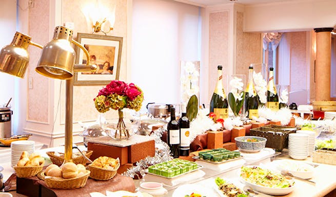 バイキングレストラン ザ ガーデン バイキングレストラン ザ ガーデン タカラヅカホテル 宝塚 バイキングレストラン 一休 Comレストラン