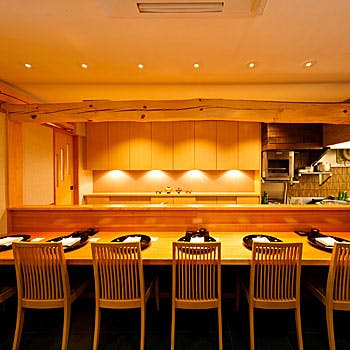 新宿御苑前駅周辺ランチ21 おすすめ 絶品お昼ごはん13選 一休 Comレストラン