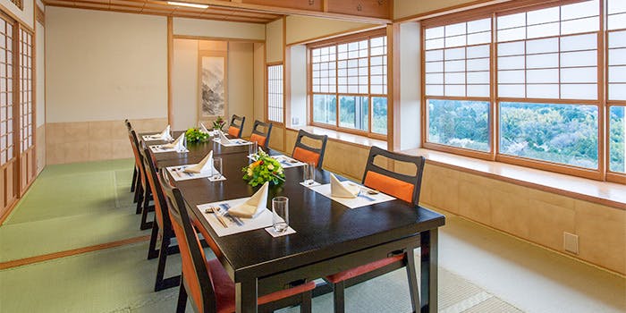記念日におすすめのレストラン・日本料理 あづま／ホテルマイステイズプレミア成田の写真2