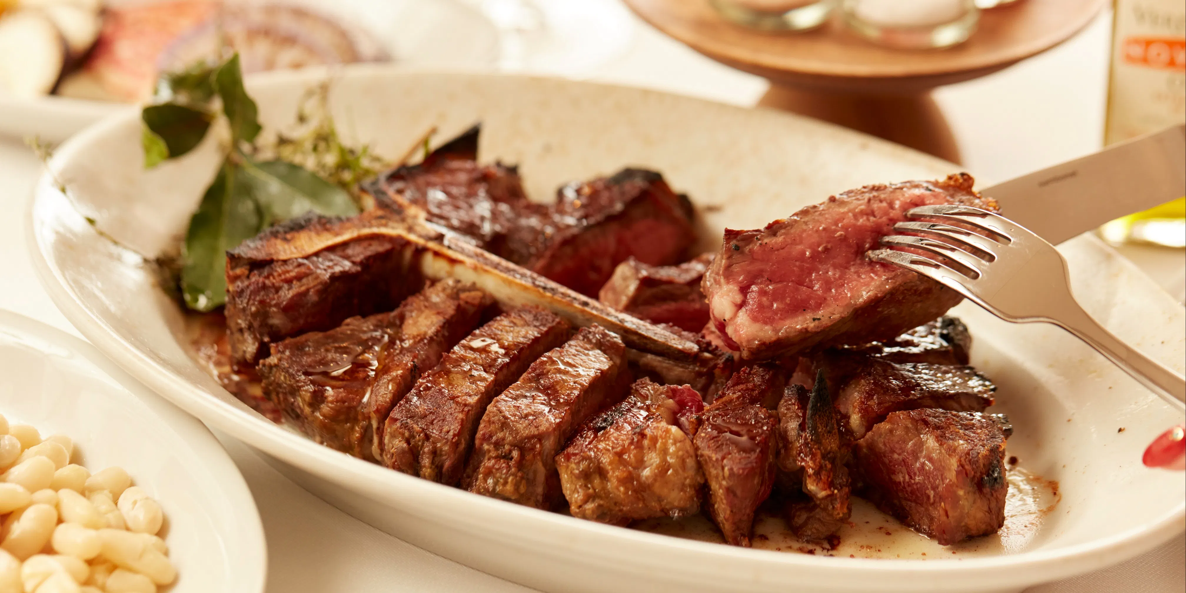 ディナー ビステッケリア イントルノ ステーキ アンド バー ギンザ トウキョウ 銀座 イタリアン ステーキ デート 一休 Comレストラン