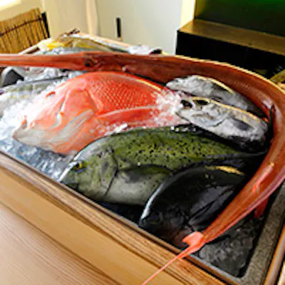 全国津々浦々からの産地直送はもちろんのこと、独自ルートで希少価値の高い魚をご用意しております。