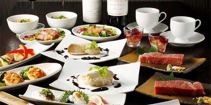 鉄板Diner JAKEN 新宿店（テッパンダイナー ジャケン）