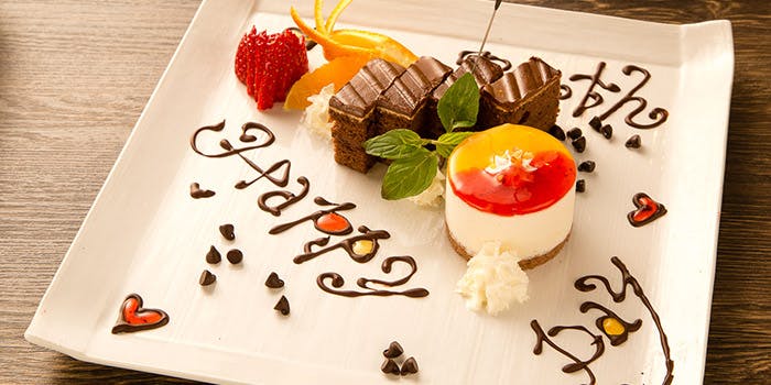 肉牛寿司×しゃぶ焼肉2＋9（にたすきゅう）