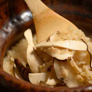 釜炊き松茸ご飯