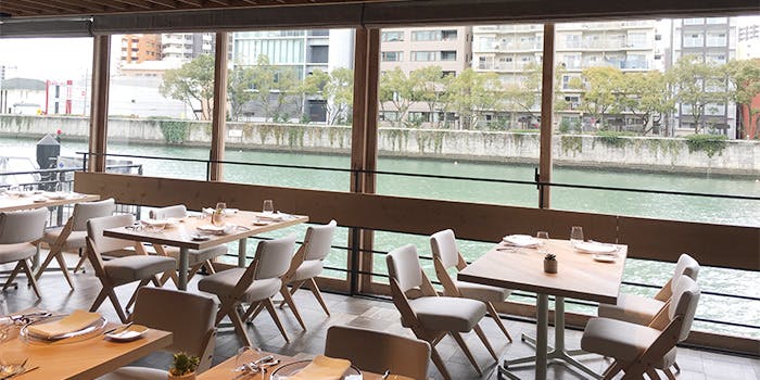 ラ テラス ナカノシマ La Terrasse Nakanoshima 中之島 フランス料理 一休 Comレストラン