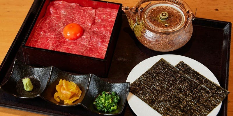 1日15食限定！プラチナユッケ重御膳　～ユッケを贅沢に食べ尽くす究極のお重～