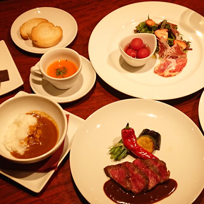 北新地 西洋料理店 ふじもと ランチコース オードブル 魚料理 特選和牛ステーキ 特製カレーライス 小菓子など全6品 ランチ プラン 11495405 メニュー 一休 Comレストラン