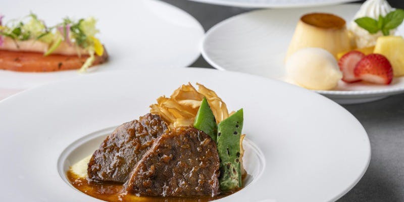 【10月～12/19】ダイニングディナーコース＋スパークリングワインのフリードリンク付き