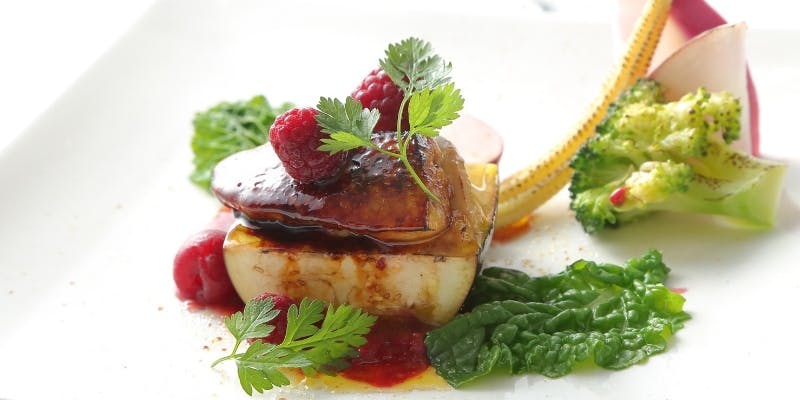 【年末年始の特別コース】アミューズ、前菜、メイン料理など（12/26～1/4）