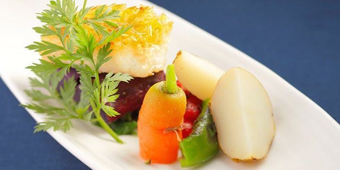 Restaurant 信（レストラン シン）