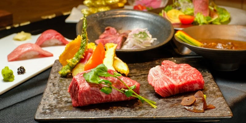 【Xmas2025】神戸牛クリスマスコース【A】神戸牛ステーキ3種を贅沢に食べ比べ　全6品＋オリジナルワイン付